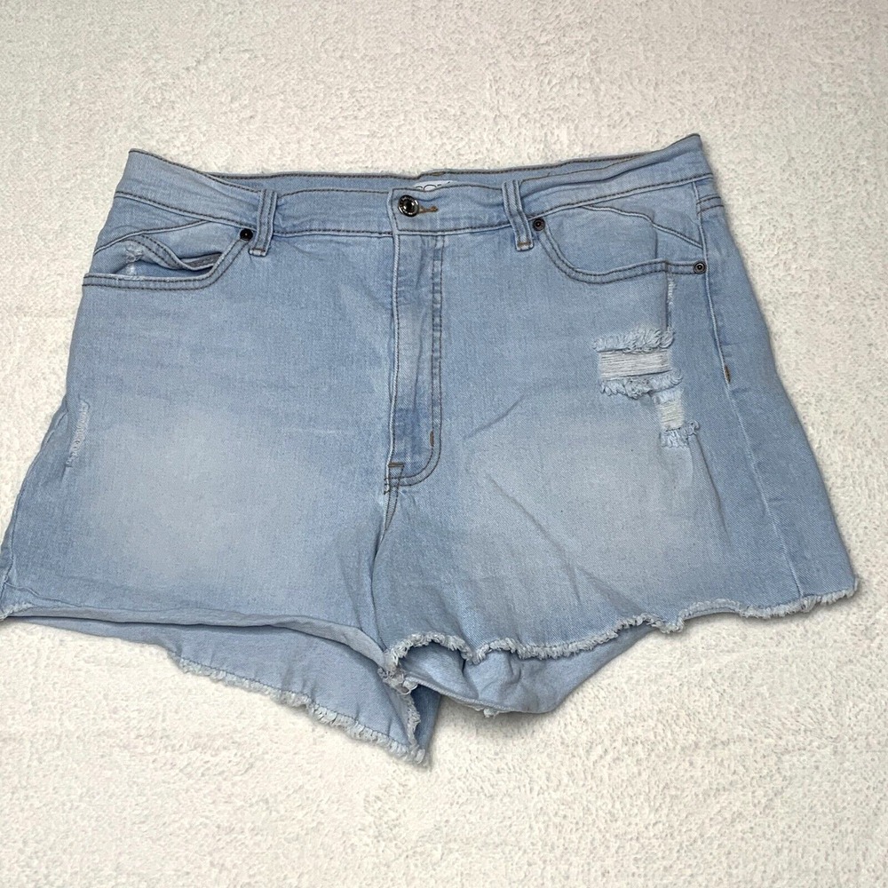 Sophia Jeans Chi Shorts 14 Light Wash